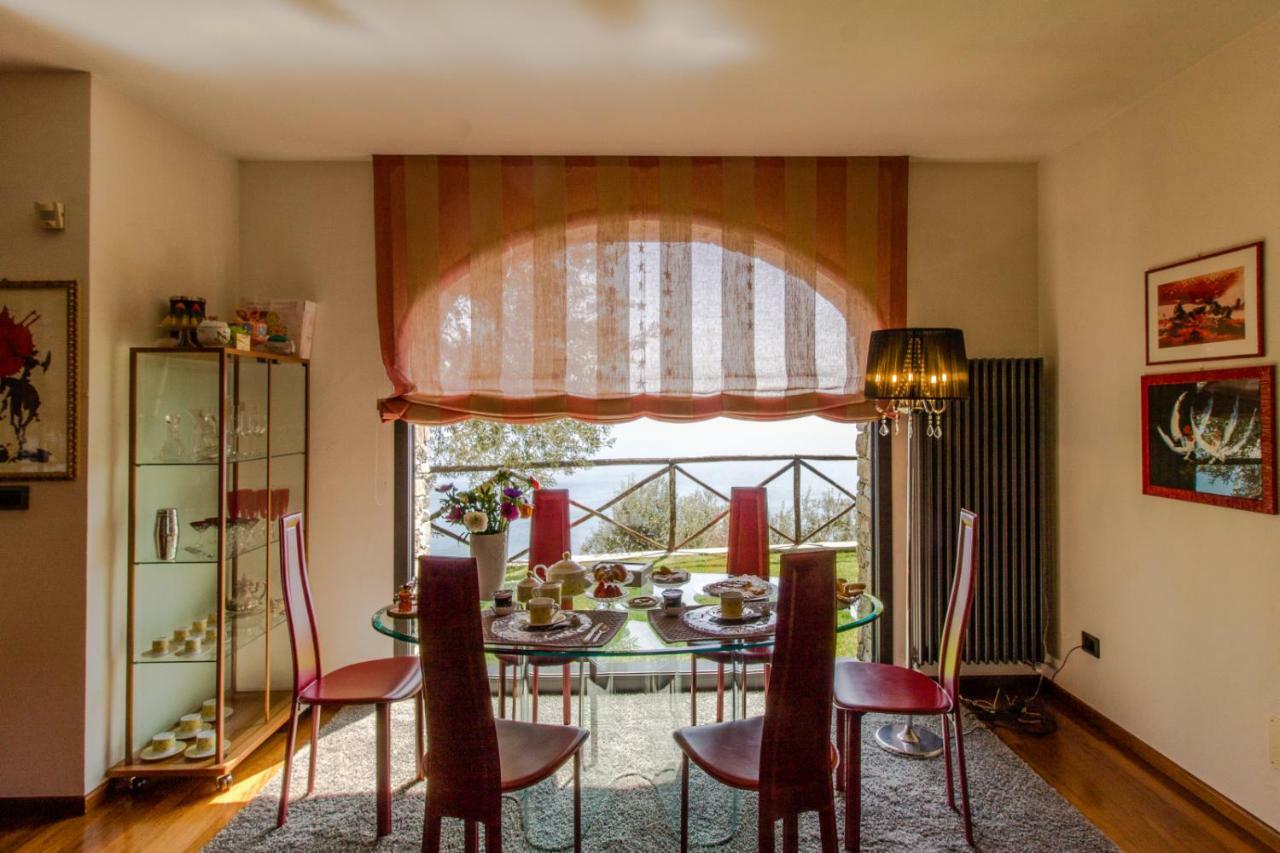 Villa Degli Ulivi B&B Finale Ligure Exteriör bild